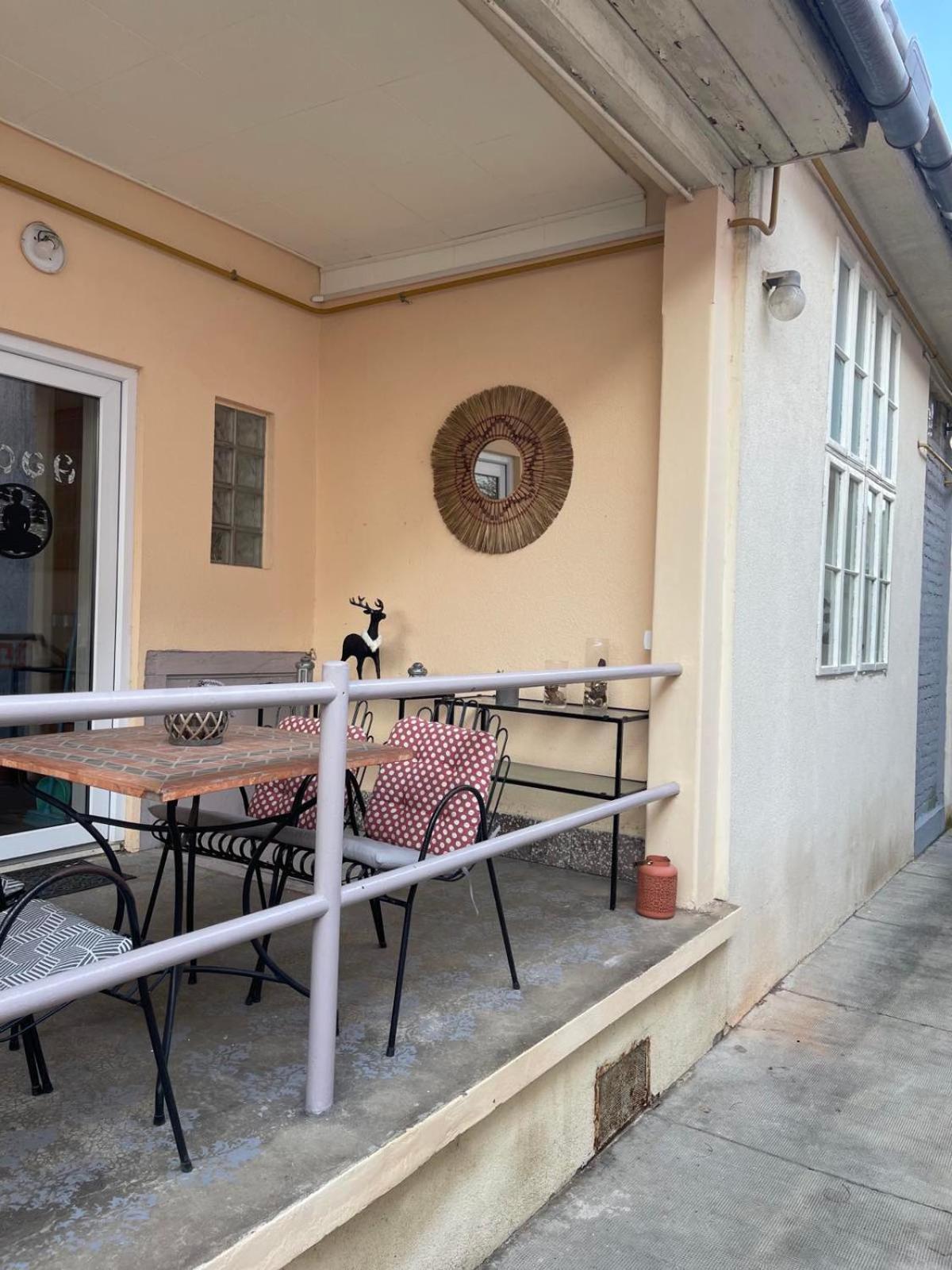 Appartamento Lennon Vinkovci Esterno foto